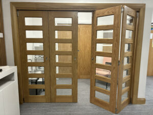 oak bifold folding frame 2 + 2 config
